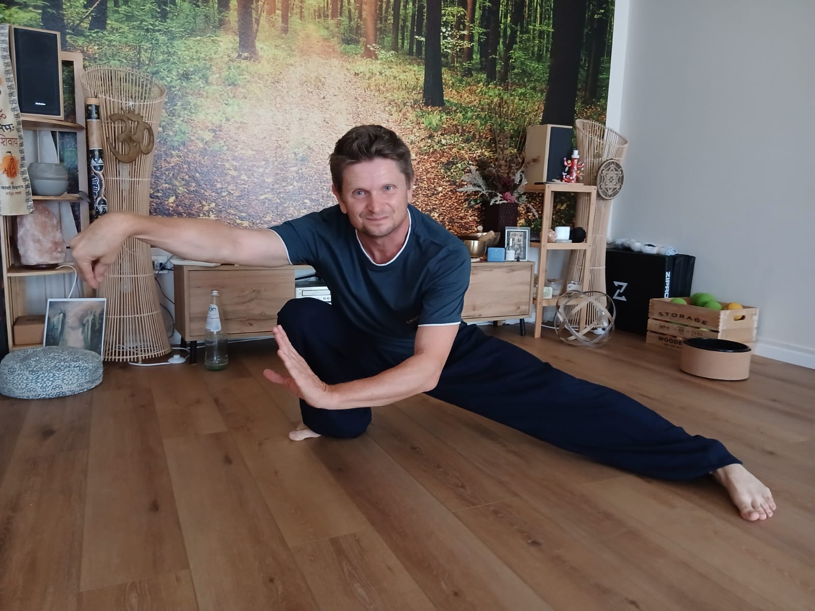Movimento di Tai Ji nello studio